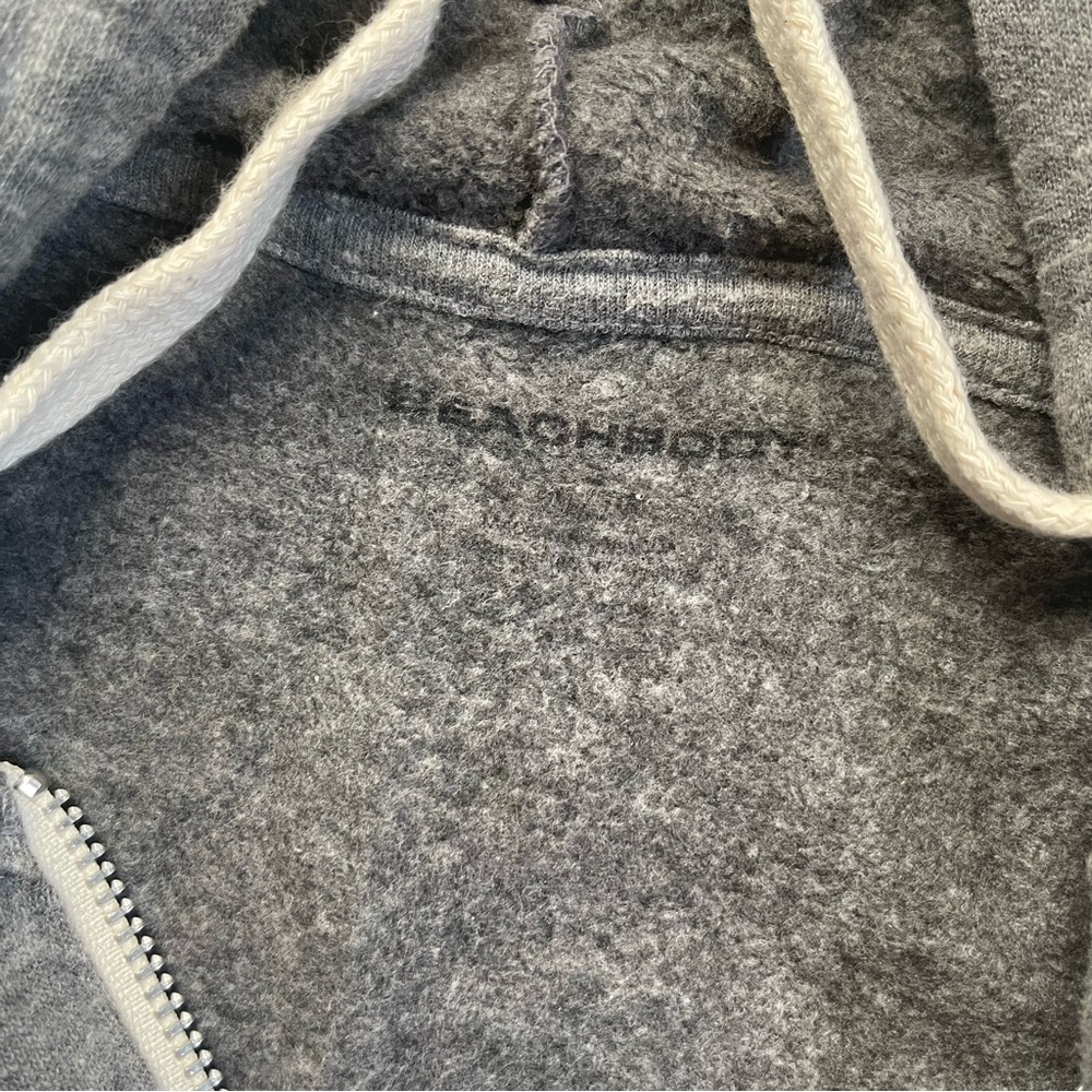 Beachbody T20 Gray Zip-Up Hoodie - Picture 2 of 4